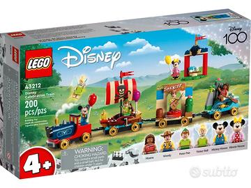 LEGO Disney™ 43212 Treno delle celebrazioni Disney