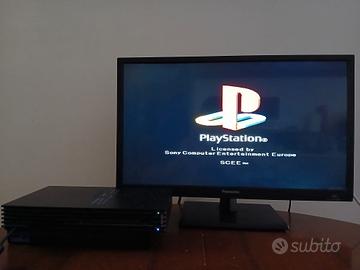 PS2 FAT + 2 PAD + 13 GIOCHI + 4 MEMORY CARD 
