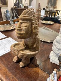 Scultura originale vintage sudamericana in pietra