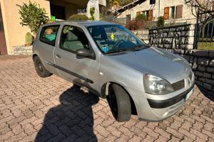 Renault clio 2005