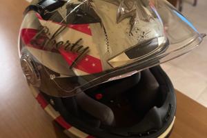 Casco integrale areografato