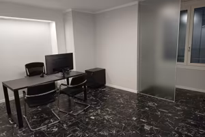 Ufficio 30 mq in Sant'Ilario d'Enza