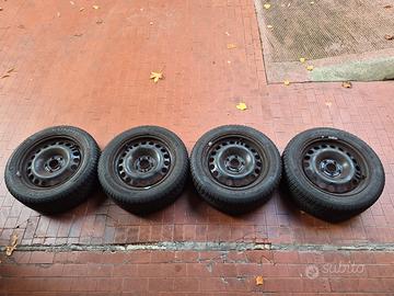 gomme invernali con cerchi 205/55 r16 91H