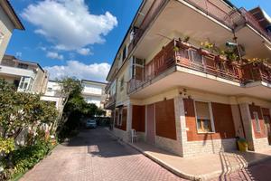 Appartamento in villetta trifamiliare - frattamino