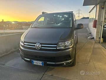 Volkswagen Caravelle 2.0 TDI 150CV 4 Motion PC Com