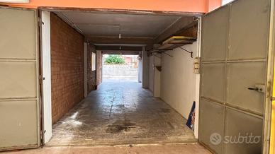 Box 45mq - 2+ auto zona San Cleto Roma