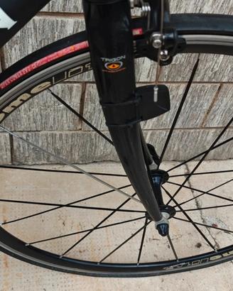 bici a scatto alluminio carbonio