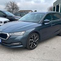 Škoda Octavia 1.4 TSI PHEV STYLE DSG