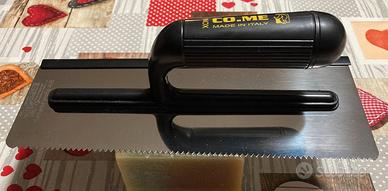 Frattone trapezoidale lucido con lato dentato