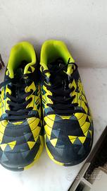 Scarpe calcetto 36