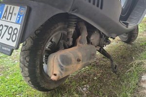 Piaggio Super Hexagon GT 250