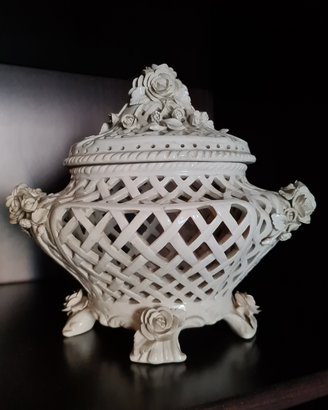 Cofano con coperchio di Antonio Zen del 1963