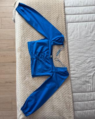 Top\blusa corta a maniche lughe di LUI JO