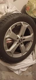 Cerchi audi con gomme nuove invernali 215 55 17