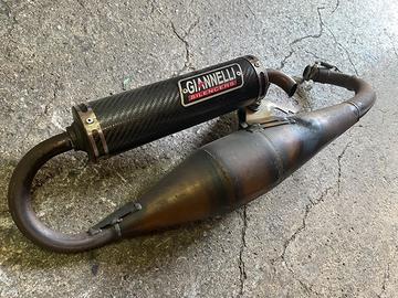Marmitta scarico giannelli shot v4 piaggio