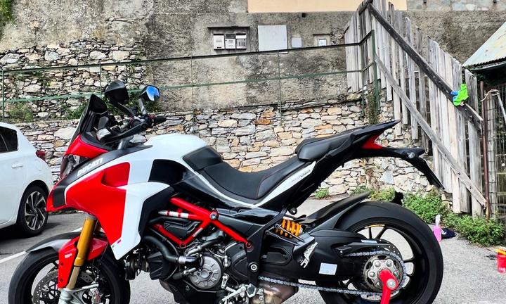 Ducati multistrada 1260 pikes peak