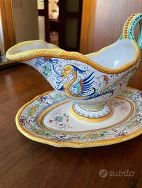 salsiera antica Deruta con disegni raffaelleschi