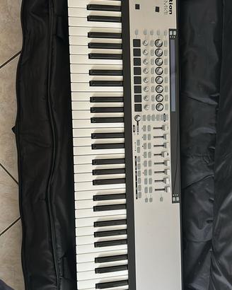 Novation SL 61 MKII