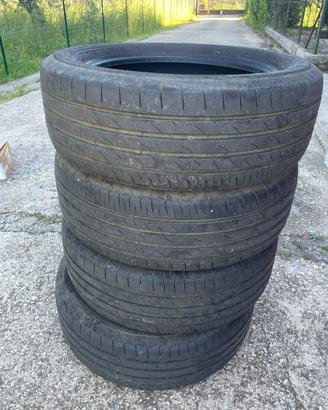 4 pneumatici estivi TOYO 215/60/17