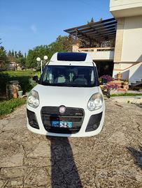 FIAT Doblò con pedana trasporto disabili