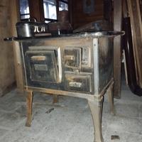 stufa economica antica 