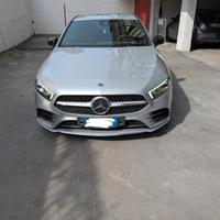 Mercedes-Benz Classe A 180d Premium AMG Line