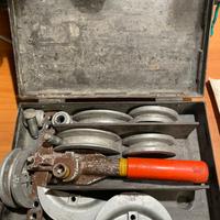 Piegatubi Manuale River