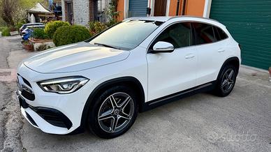 Mercedes-benz GLA 200 d Automatic Premium