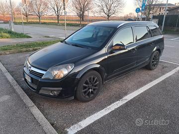 Opel astra h