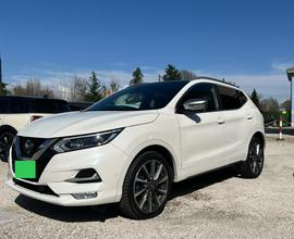 Nissan Qashqai Tekna +