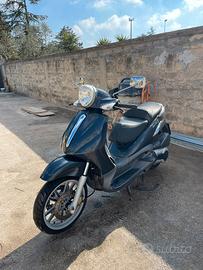 Piaggio beverly 500