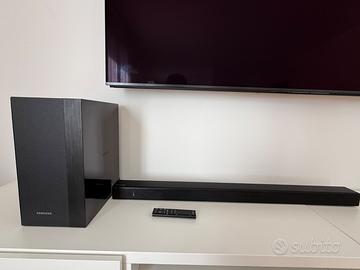 Soundbar Samsung + Subwoofer 300W
