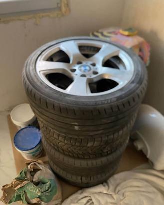 Cerchi gommati bmw
