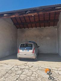 Spazio per auto camper di varie metrature