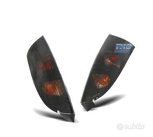 FANALI PER FORD FOCUS MK1 98-04 SFONDO NERO AFFUMI