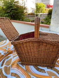 Cestino in vimini vintage