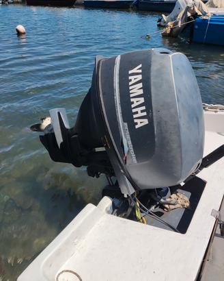 Yamaha  25 CV 4 tempi