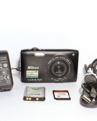 Nikon Coolpix S3300 16Mp HD funzionante come nuova