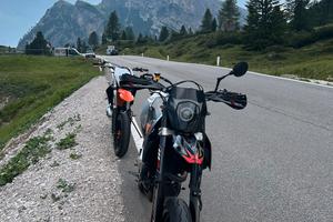 ktm smc 690