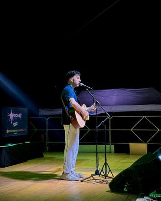LEZIONI DI CHITARRA