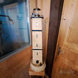 Faro In Zucchero Con Torreta Illuminata