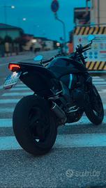 Honda CB 1000R