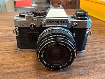 Olympus OM-10 + Obiettivo OM- G.Zuiko 28mm f/3.5