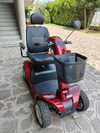Scooter elettrico Sovrana Maxi reale Plus