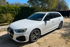 Audi A4 avant 2.0 quattro Sline