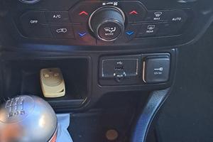 jeep renegade 1.6 mtj 120 cv