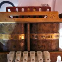 Trasformatore inverter 400va 10v + 10 v 220v