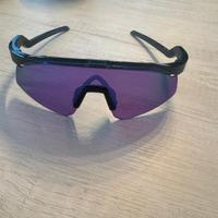 Oakley hydra