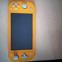 Nintendo switch lite gialla