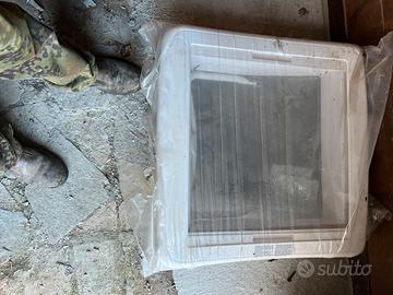 Oblò tetto furgonato